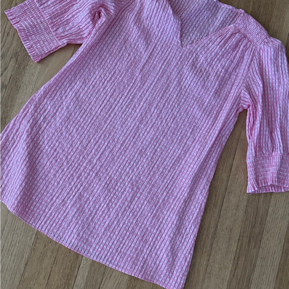 Pink and white V-Neck Women's Top. Medium